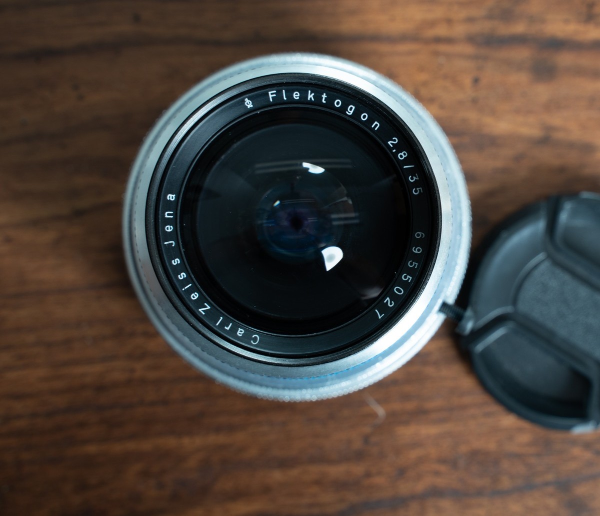 フィルムカメラ FLEKTOGON 2.8/35 CARL ZEISS JENA EXAKTA Carl Zeiss Jena Flektogon 35mm f/2.8 lens with Werra mount and