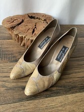Stuart Weitzman For Mr Seymour Snake Skin Nice Size 9
