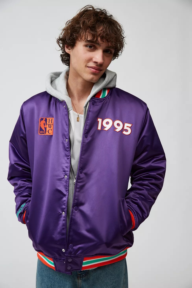Mitchell & Ness Heavyweight Satin Varsity Jacket Medium | eBay Mitchell & Ness Heavyweight Satin Varsity Jacket Medium | eBay