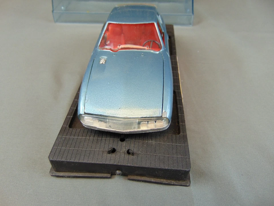 Nacoral CITROEN SM Vintage Diecast Car "AS - IS" in case - Image 4 of 4