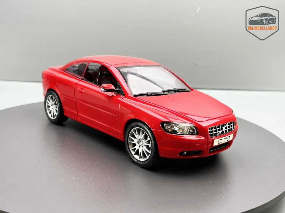 1:18 Taiwan Powco Volvo C70 Rot // 3 H 0593