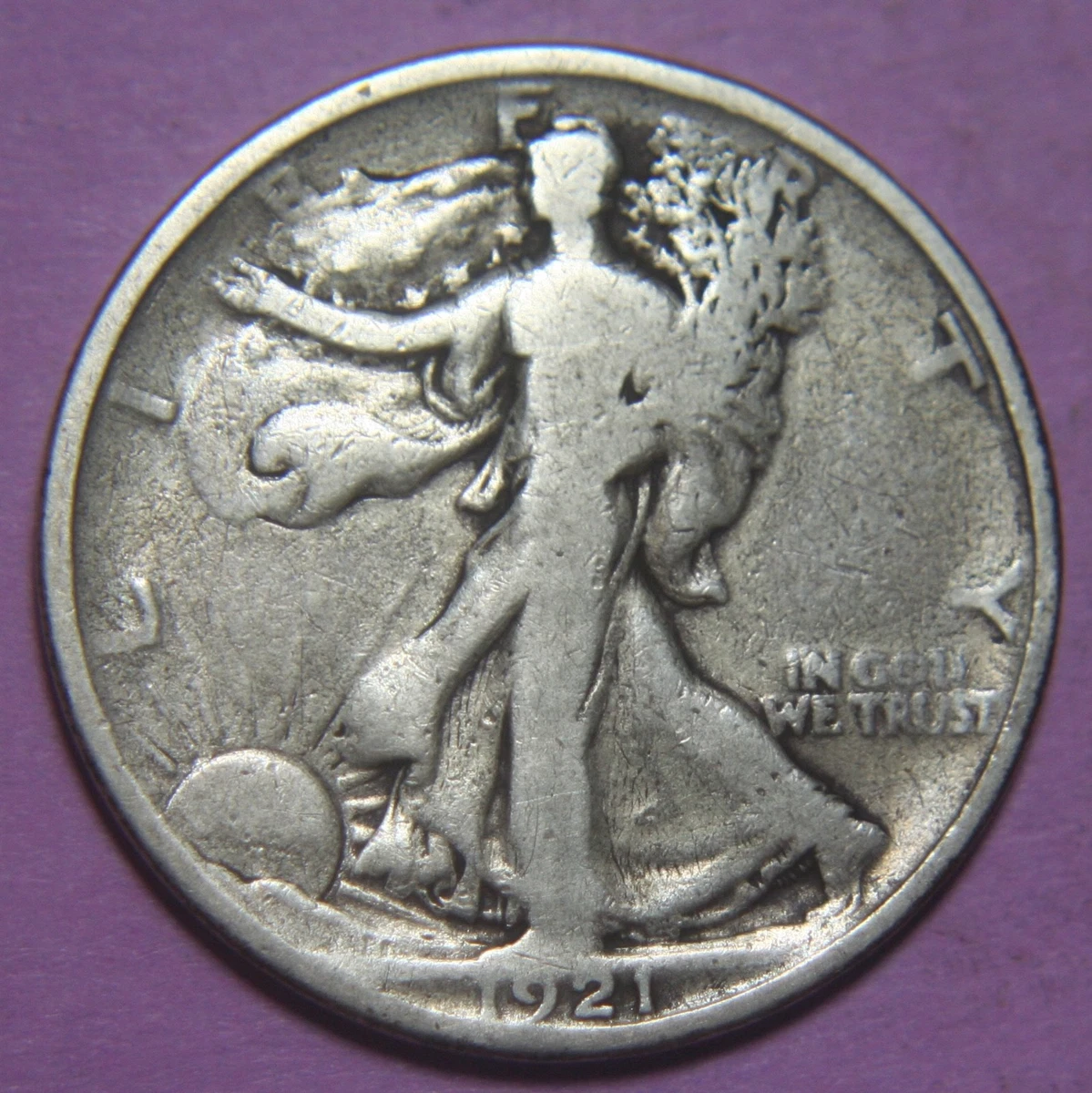 アメリカ合衆国 鷲と女性デザイン  1921 1921-S Walking Liberty Half Dollar Value and Rarity Guide
