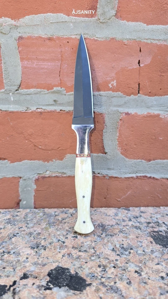 Cuchillo de hueso de camello templario de hierro con recubrimiento de carbono fijo forjado hecho a mano  Foto 3 de 4