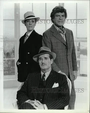Press Photo Trio of Actors in Portrait - syp30088