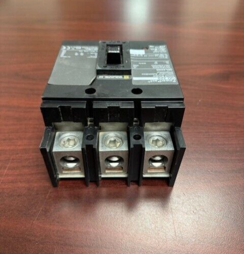 QDL32225 QDL 3Pole, 225Amps, 240Volt Bolt-On Square D PREOWNED/USED Breaker - Picture 4 of 8
