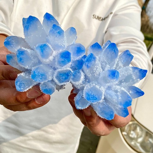 2.34LB Newly discovered blue Phantom Quartz Crystal Cluster mineral samples - 第 5/13 張圖片
