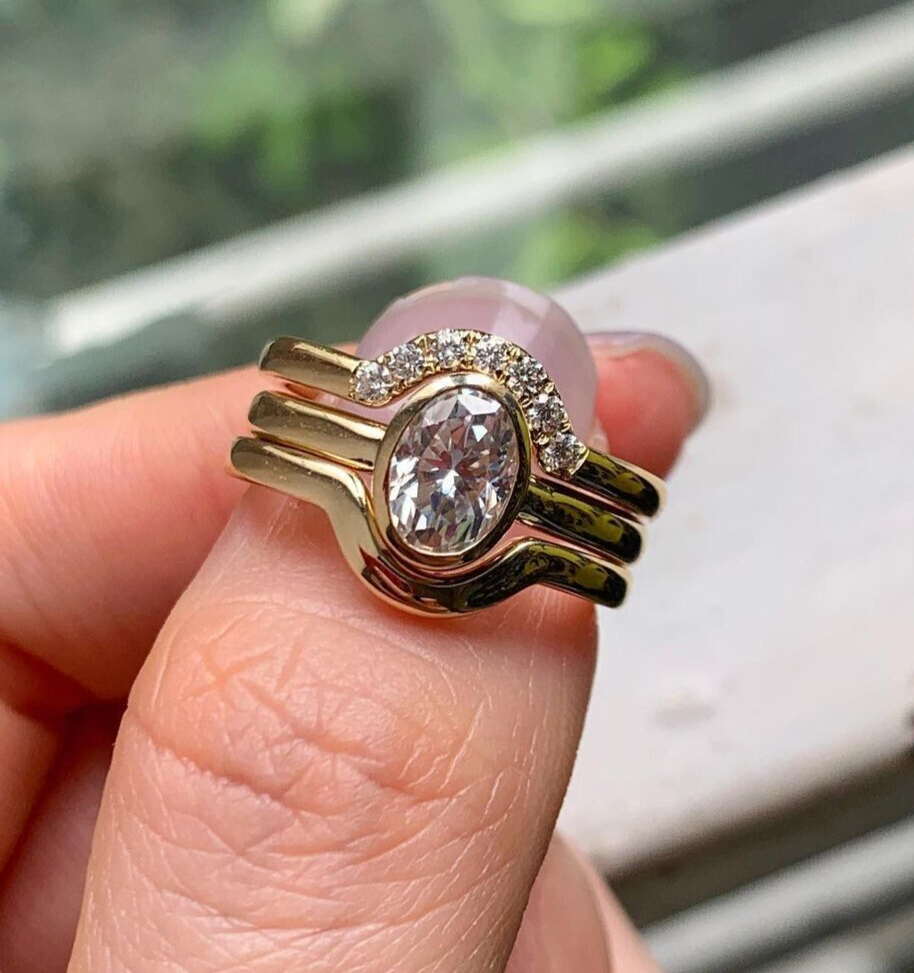 New Oval Cut Moissanite Bezel 925 Sterling Silver Valentine