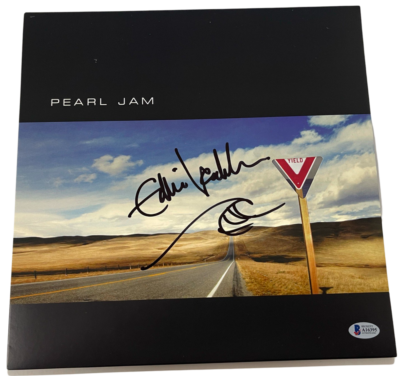 EDDIE VEDDER PEARL JAM SIGNED YIELD ALBUM VINYL WAVE SKETCH