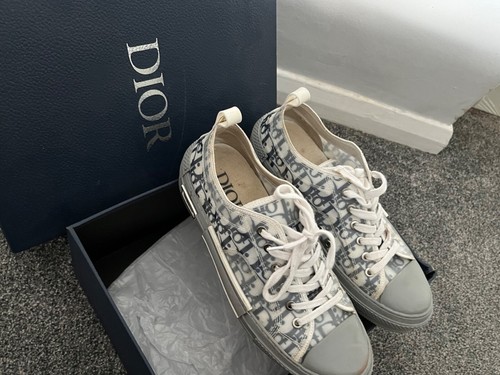 grey dior converse