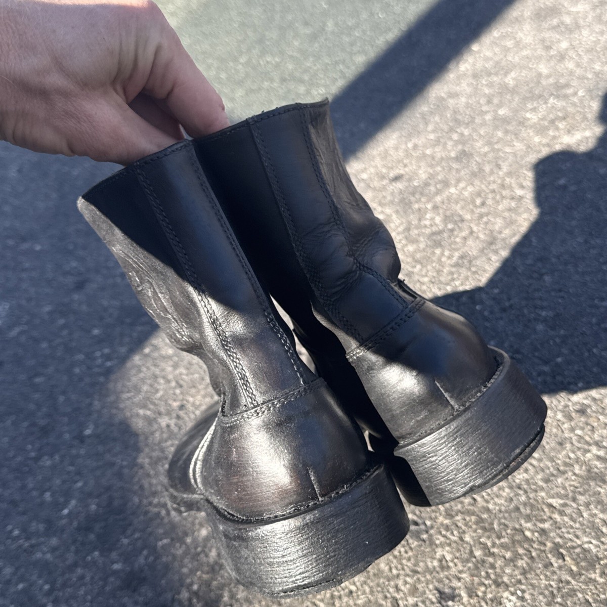 skechers Made In Italy Vero Cuoio Leather Black Boots Size  display picture 1