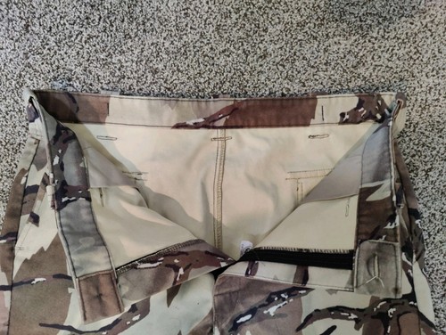 Vintage Predator Camouflage Men's Camo Hunting Pants XL USA See Details - Picture 8 of 20