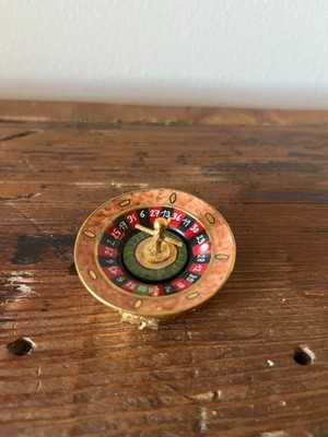 Peint Main Limoges Limited Edition Roulette Wheel- Artoria 66 of 1000