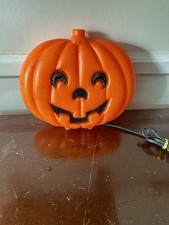Vintage Blinky Glow Lite Halloween Flat Pumpkin Blow Mold w/ Cord Jack O Lantern