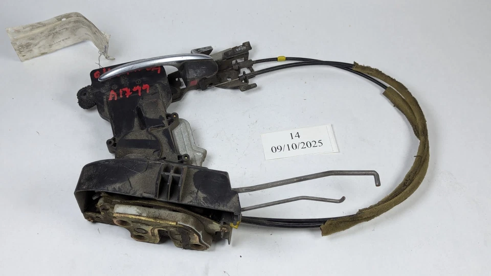 04-08 Actuador de cerradura de puerta del conductor delantero izquierdo Mazda RX-8 RX8 con manija OEM Foto 3 de 4