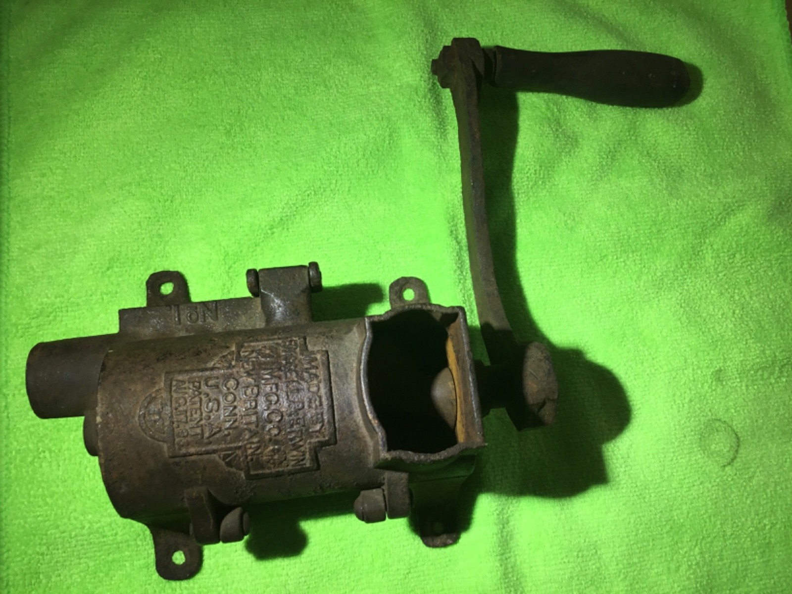 Antique vintage Russell & Erwin Cast Iron # 1 Tobacco Cutter