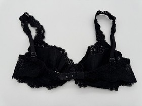 La Perla 2 Bra Black Lace Made in Italy Underwire Lightly Lined Women's Size 34