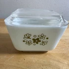 Vintage Pyrex Crazy Daisy Fridge Dish with Lid Spring Blossom Green 501-B