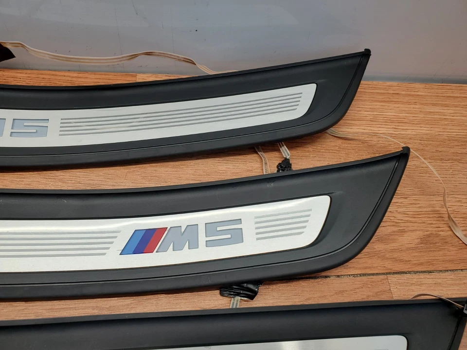 ✅ 18-23 OEM BMW M5 F90 umbral de puerta iluminado cubierta moldura placa rasguño juego Foto 3 de 4