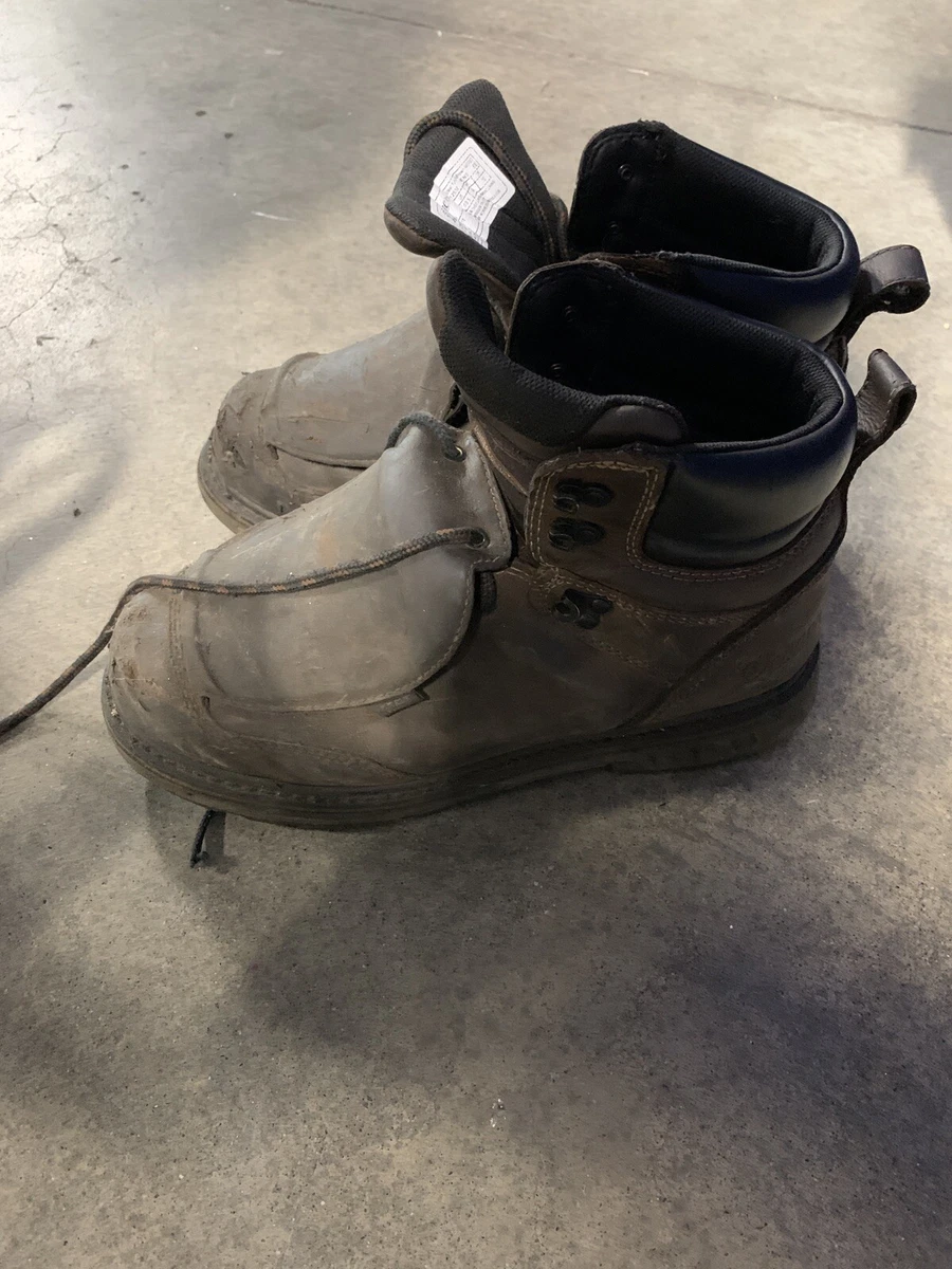 Danner boots with clearance metatarsal guard