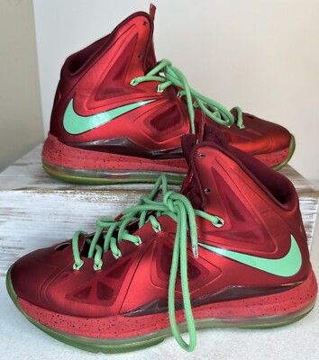 oam runners 
Jordan 13 
Anni Airmax 1OG Christmas Lebron 11 Nike LeBron 11 Christmas | eBay main image 3