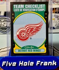 2021-22 O-Pee-Chee Hockey Base Parallel Retro Black Border /100