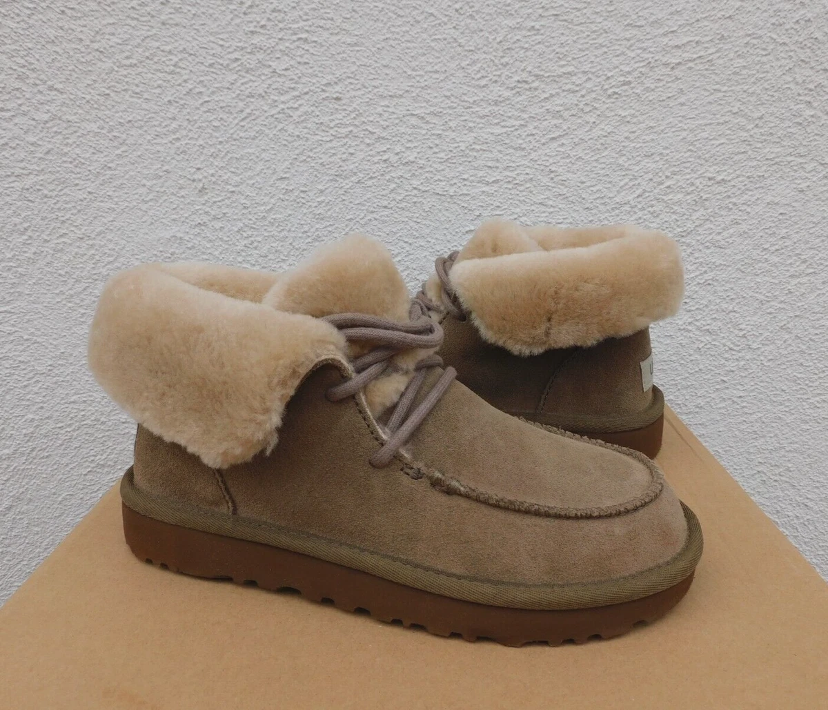 UGG HICKORY DIARA SHEEPWOOL CUFF SLIPPER ANKLE BOOT, WOMEN US 6