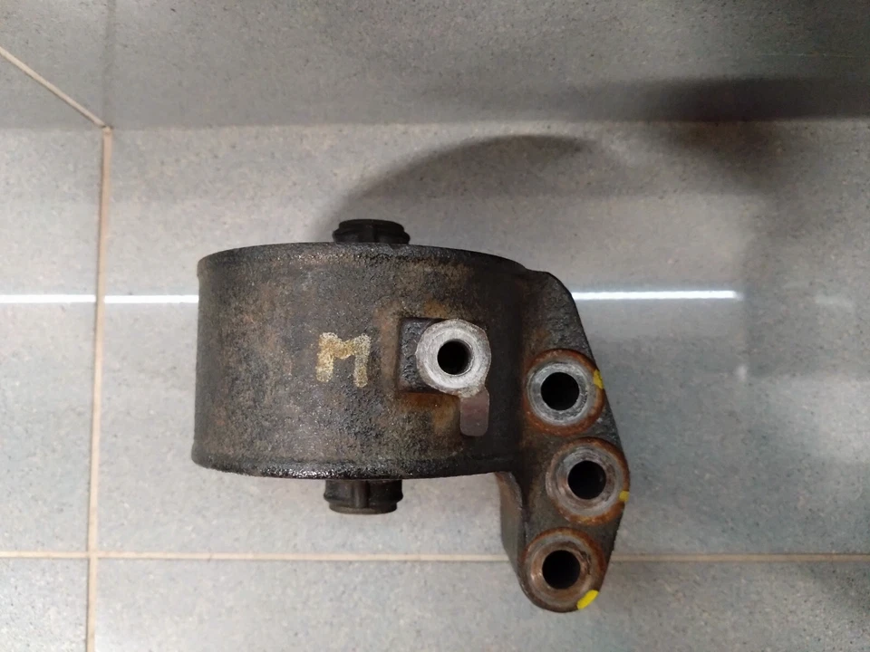 Ralliart engine mount insulator Mitsubishi Lancer Evo 7 8 9 RS RA171989K1 - Image 2 of 2