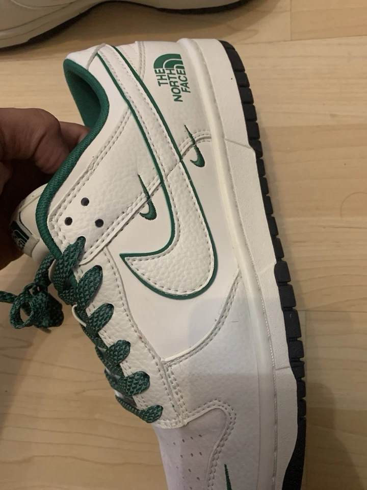Nike Dunk Low Green Limited Edition The Northface - Bild 3 von 3