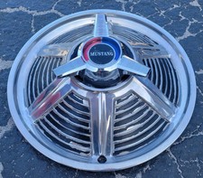 14 Mustang Spinner Hubcap 1 Oem For 1964 12 1965 Pc5zz1130r H987 14 Mustang Spinner Hubcap 1 Oem For 1964 12 1965 Pc5zz1130r H987