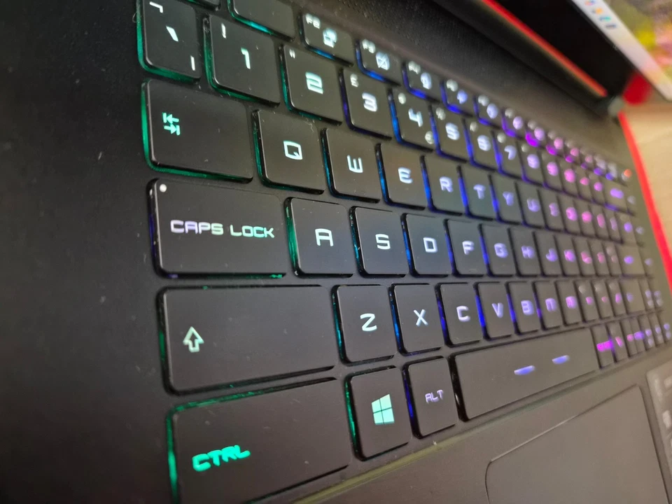 WILL TAKE £799 Gaming Laptop i7 32GB RAM 2TB SSD (Nvidia RTX 16GB) PLZ READ - Image 2 of 4