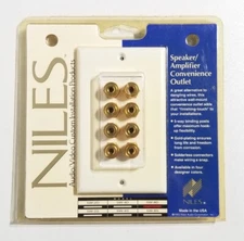 Niles Audio 5W-8D White Speaker/Amplifier Convenience Wall Outlet ☆ New ☆