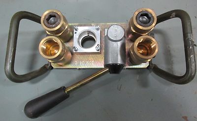 Staubli Model # K32108502 Serial # D22/05 71153MO