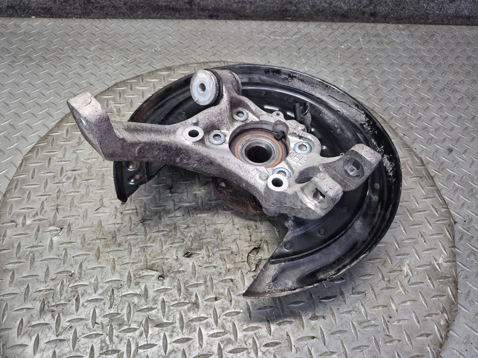 Bentley Continental GT 2003-2010 Rear Right Hub bearing assembly