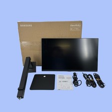 SAMSUNG 27" ViewFinity S8 S80D 4K 3840x2160p Monitor 5ms 60Hz S27D806EAN U6751