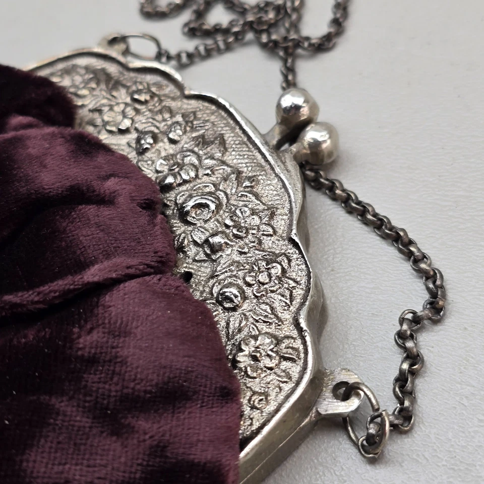 Vintage Velvet Evening Purse w/ Floral Metal Frame & Chain – Deep Plum – 9" Drop - Image 3 of 4