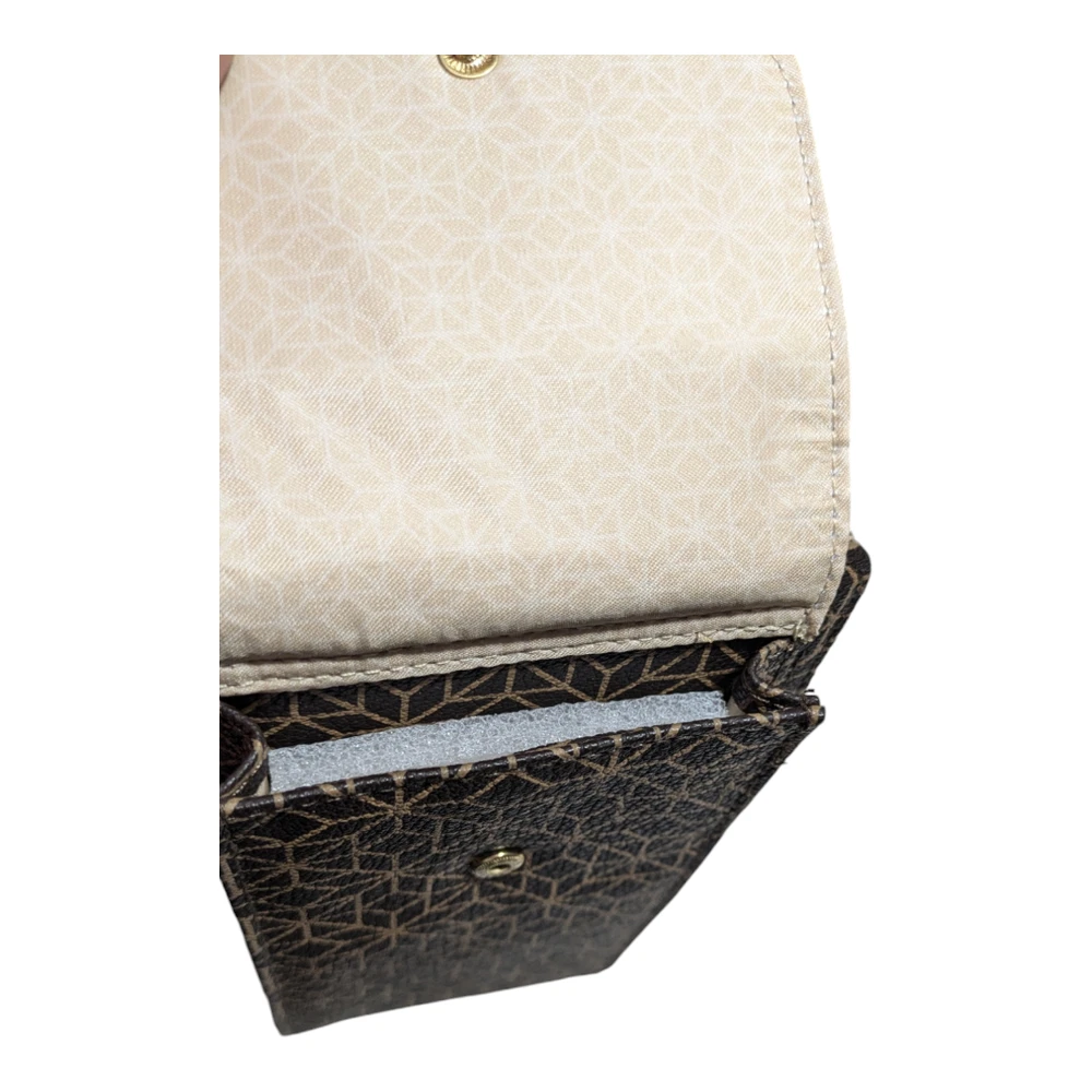 Time and Tru Women's Brown Cellie Wallet on a String Phone Case New