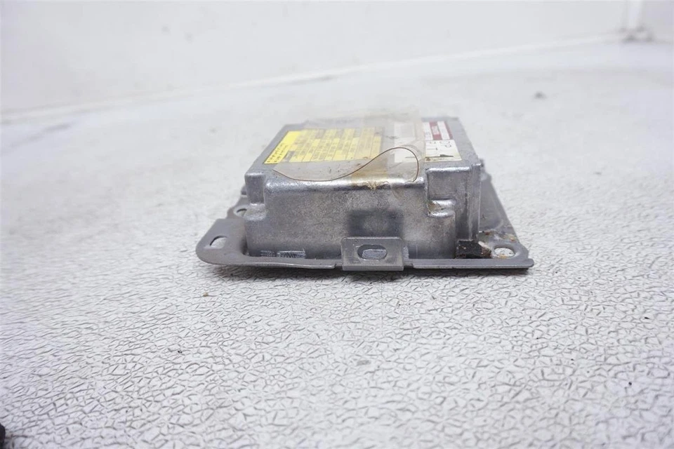 Unidad de módulo de computadora Lexus GS400 RS 1998-2000 - sin bolsas sopladas 89170-30231 Foto 3 de 4