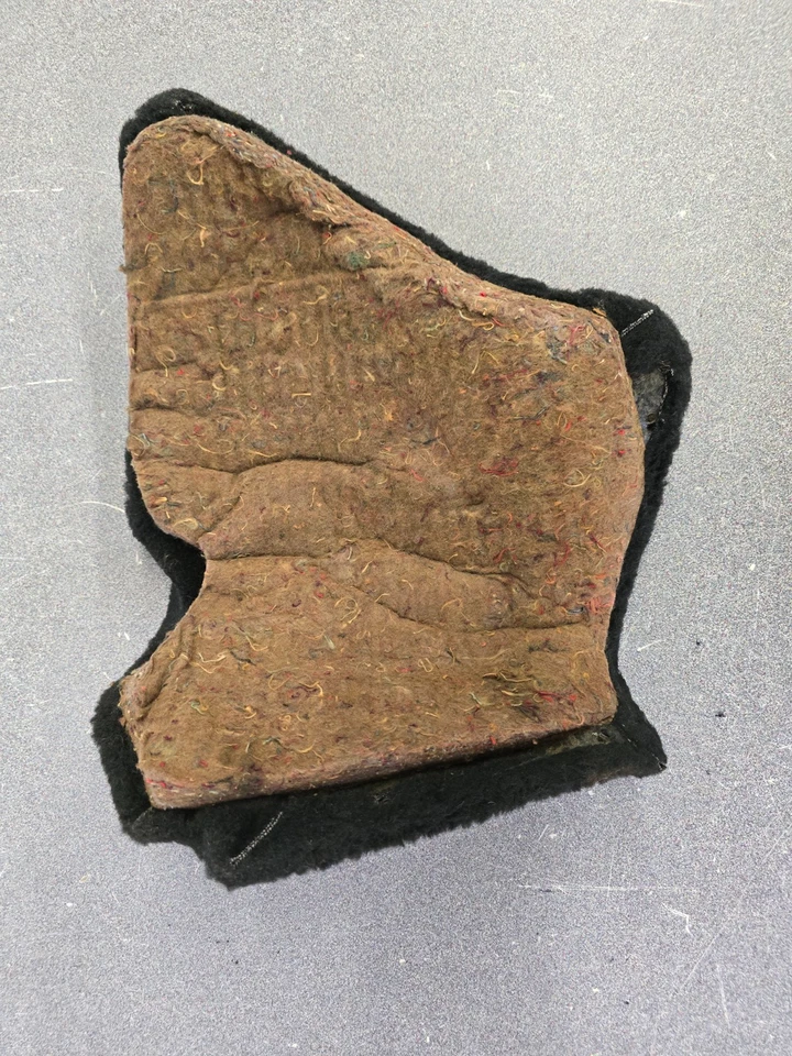 VERY NICE USED ORIGINAL PORSCHE 911 930 PASSENGERS BLACK CARPETED BLOWER COVER — 第 4/4 张图片