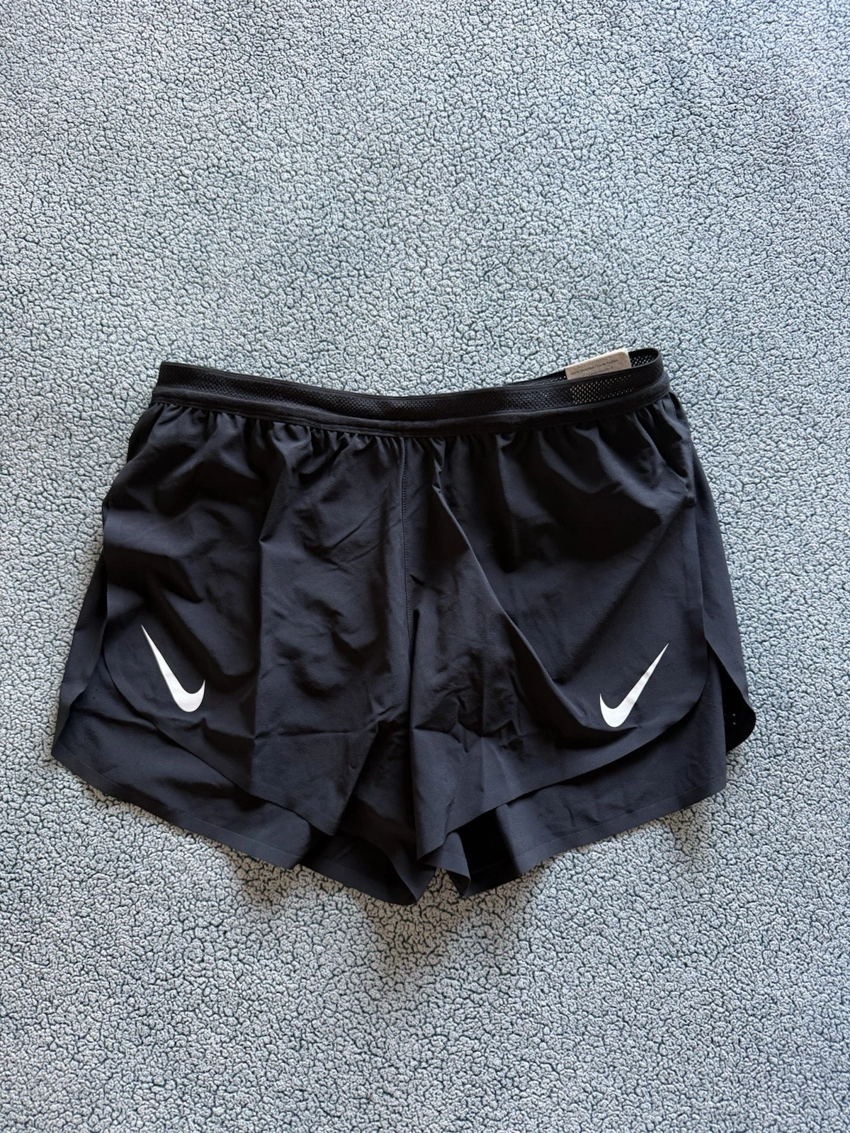 Nike Men’s Size Medium AeroSwift Dri-FIT ADV 4" Brief-Lined Shorts FN3352-010
