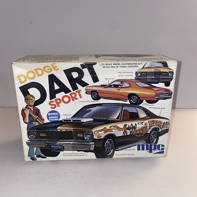 MPC Dodge Dart Sport 1975 Original Kit 1-7510 3 n 1 3 Versions Sealed parts