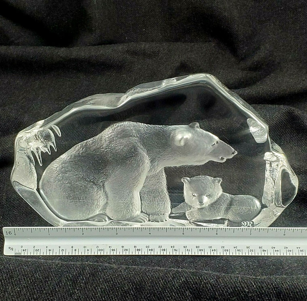 Reverse Cut Lead Crystal MaMa Polar Bear & Cub By Mats