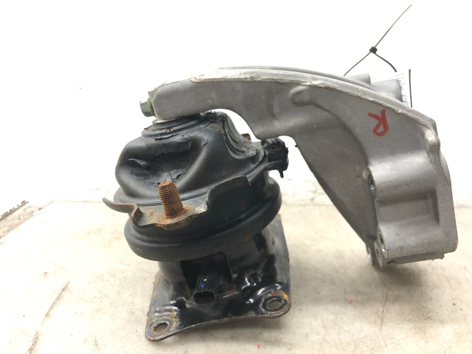 2016-2023 HONDA RIDGELINE AWD REAR ACM ENGINE MOTOR MOUNT W/BRACKET *36K MILES* Foto 2 de 4