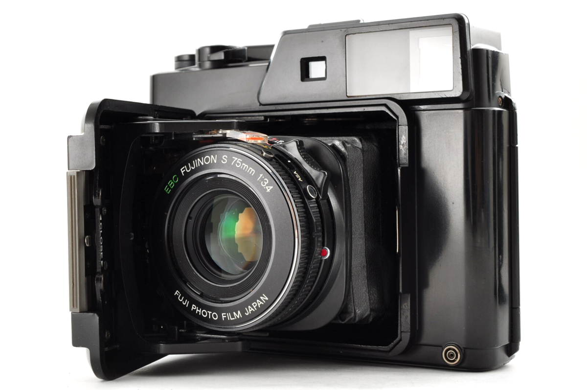 Fuji FUJICA GS645 Professional 6x4.5 645 Film Camera from