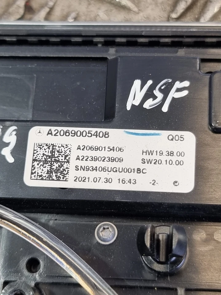 MERCEDES C220 MOLDURA PANEL PUERTA E INTERRUPTOR CALEFACCIÓN ASIENTO DELANTERO IZQUIERDO A2069005408 2022 Foto 4 de 4