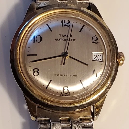 1979 Timex Viscount Automatic Watch W/ Date Indicator Gold Tone Well Kept