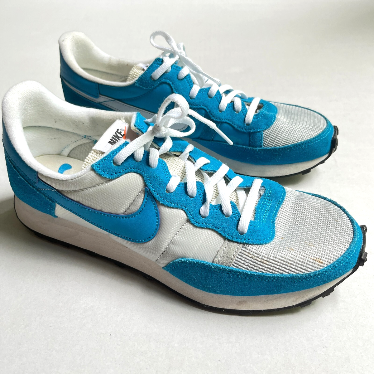 Nike Challenger Waffle Shoes OG Mens 9 UNC Carolina  display picture 1