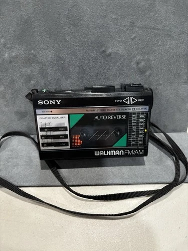 Sony Walkman WM-F18/F28 Cassette Player FM/AM Radio (Tested) Vintage Retro WORKS