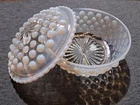 VTG ANCHOR HOCKING MOONSTONE OPALESCENT HOBNAIL POWDER BOX Dish Trinket Jewelry