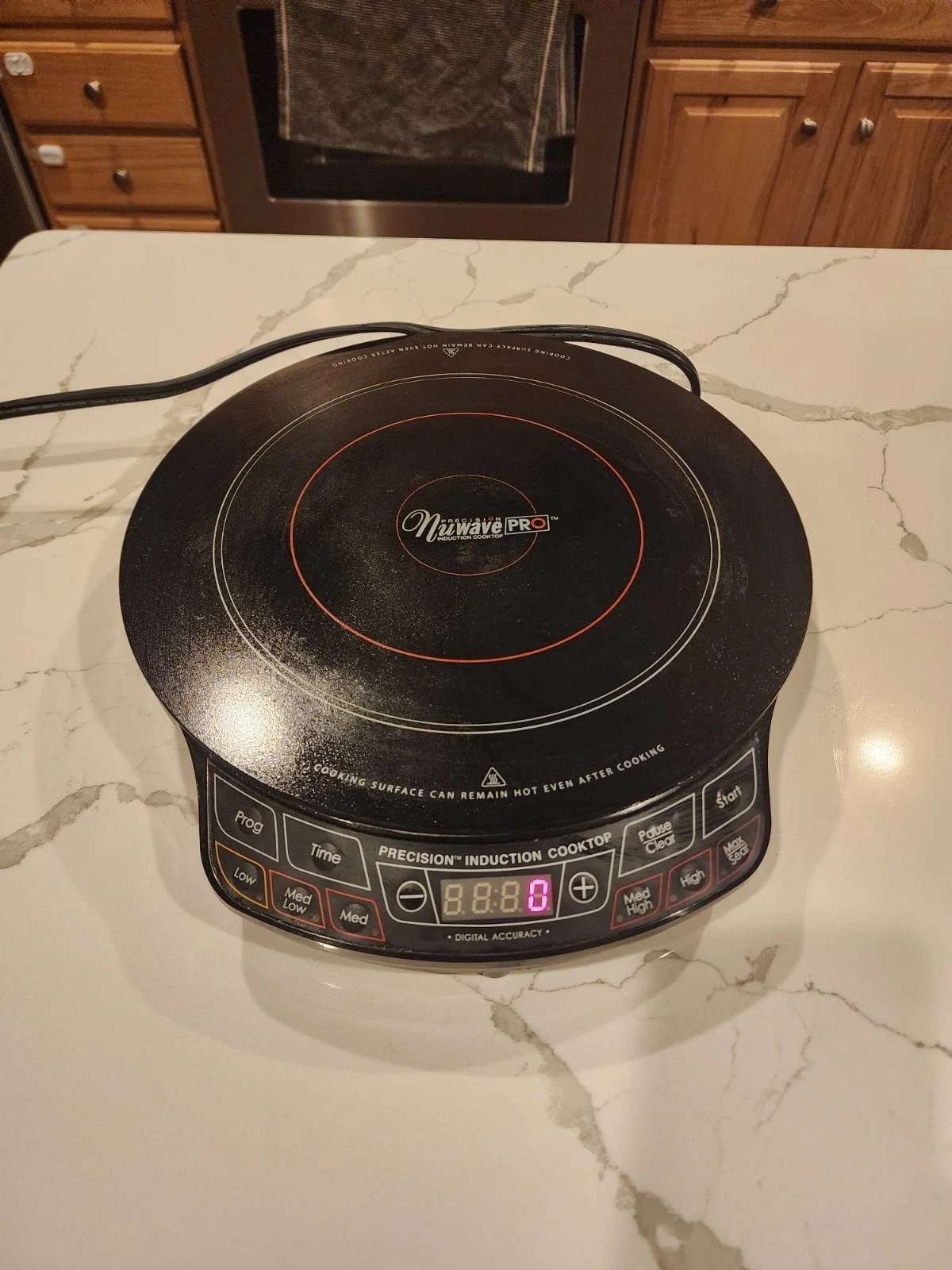 NuWave 30331 Pic Flex Precision Induction Cooktop.