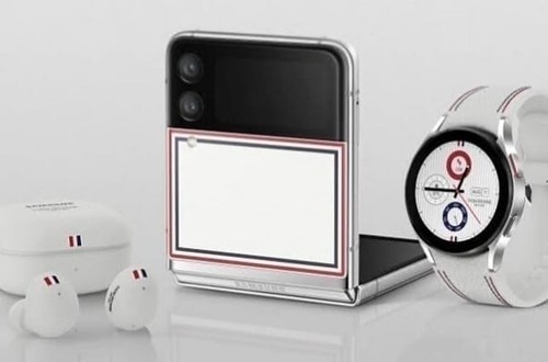 Samsung Galaxy Z Flip3 5G SM-F711U Thom Browne Edition 256GB - White (Unlocked) - Picture 7 of 11